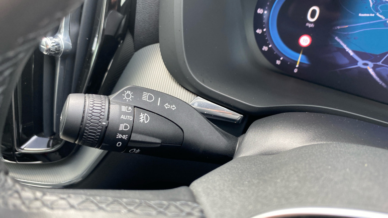 Volvo XC60 2.0 B5P Plus Dark 5dr AWD Geartronic Petrol Estate